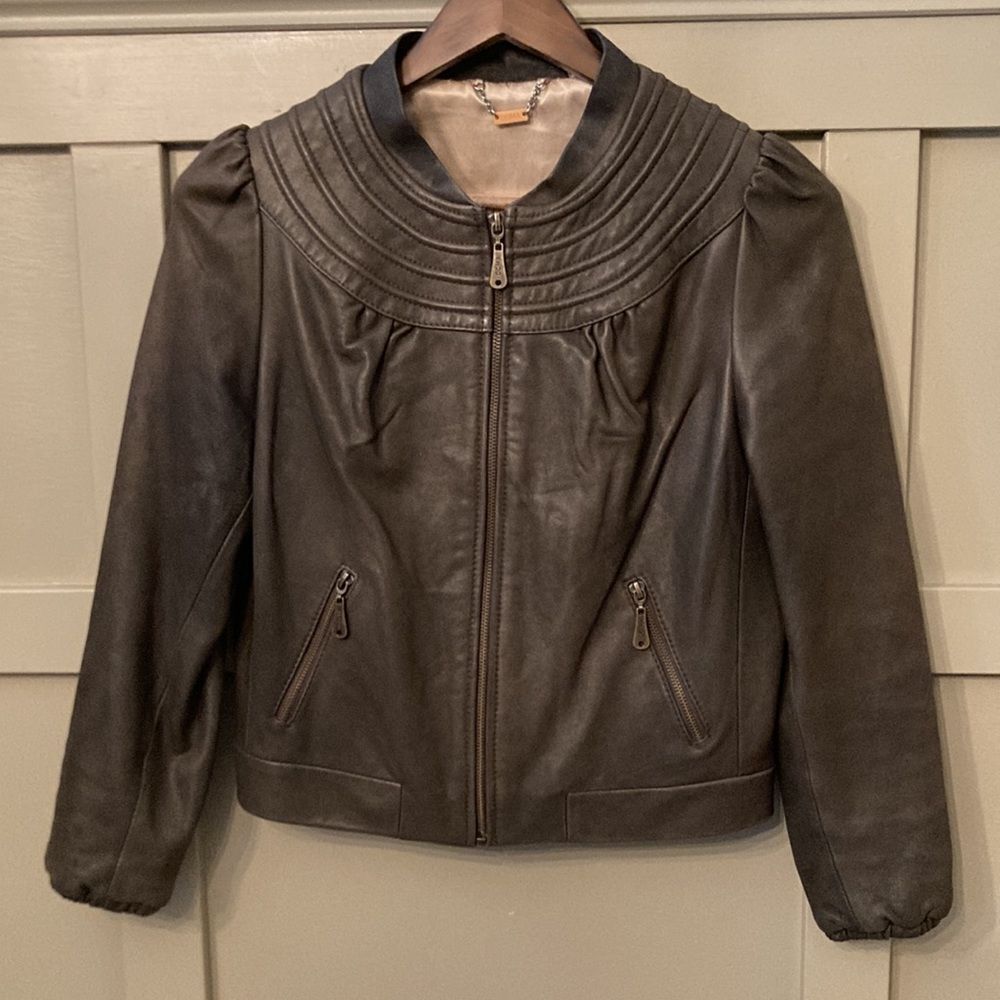 Doma Women's Dark Brown Leather Zip Jacket
